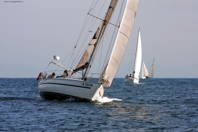 Pacote 3 cursos avançados de vela com ancoragem.albissola
